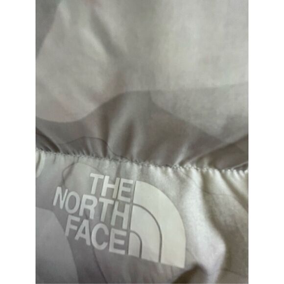 The North Face White Camo 550 Down Vest Size S - Picture 3 of 10